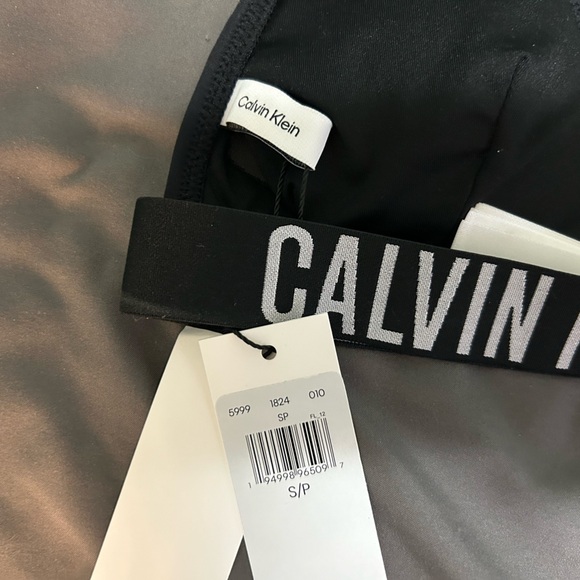Calvin Klein bikini top size small women’s - Picture 1 of 3